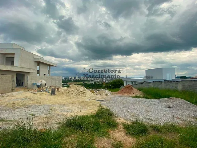 Terreno com 720m², à venda, no bairro Urbanova em São José dos Campos