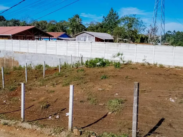 Terreno à venda, no bairro Botiatuba em Almirante Tamandaré