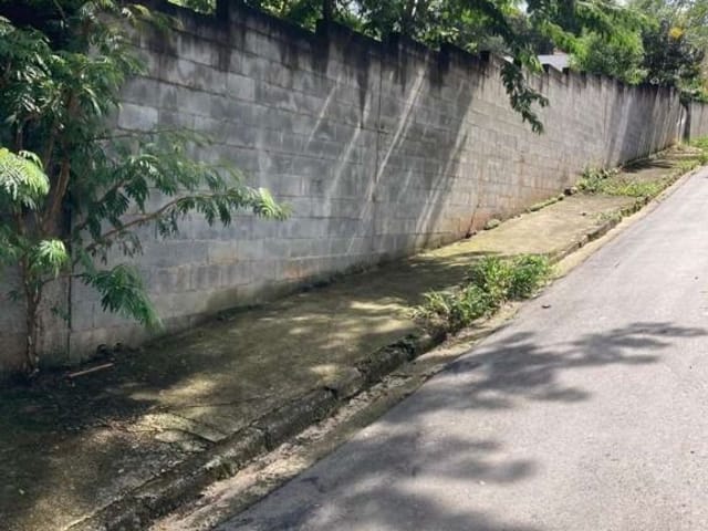 Terreno com 2400m², à venda, no bairro Quinta dos Angicos em Cotia