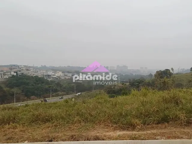Terreno com 250m², à venda, no bairro Putim em São José Dos Campos