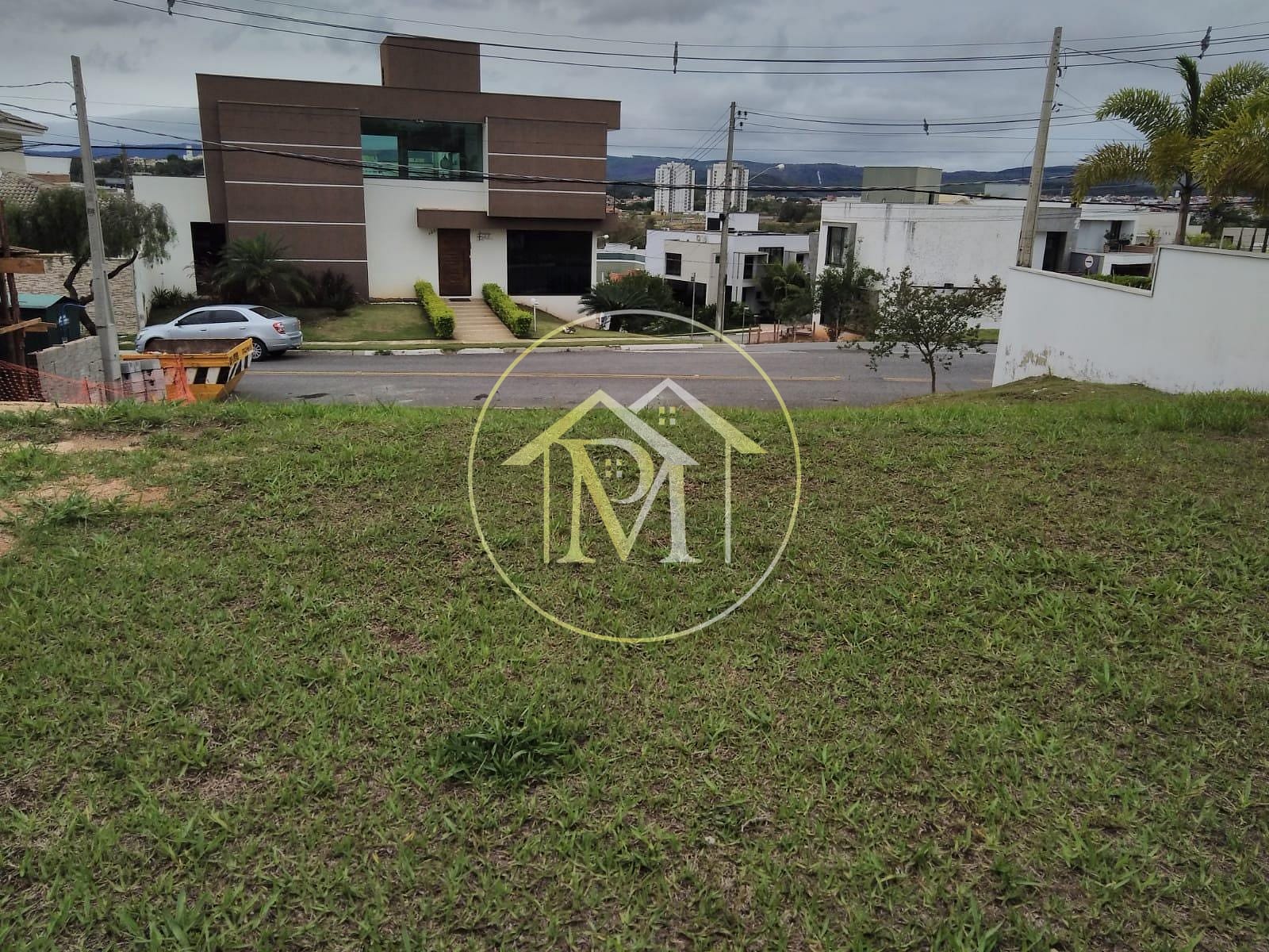 Terreno, 301 m² - Foto 1