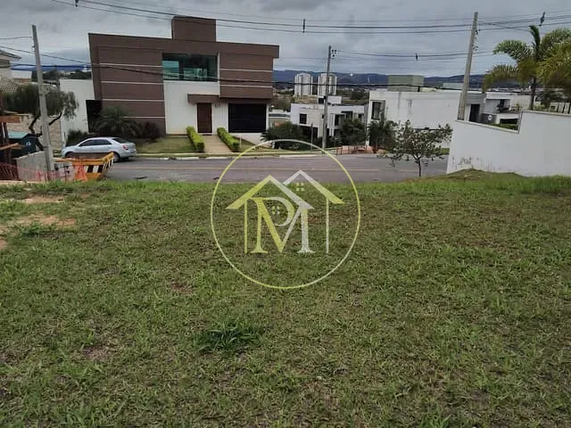 Terreno com 301m², à venda, no bairro Parque Esplanada em Votorantim