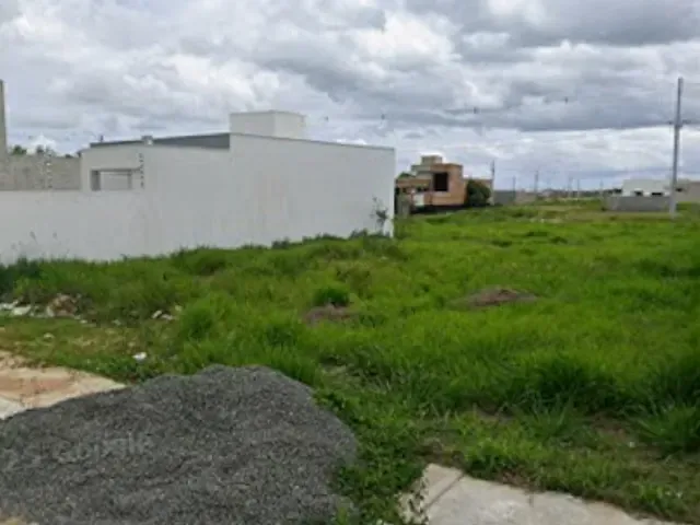Terreno com 140m², à venda, no bairro Cidade Jardim em Campos dos Goytacazes