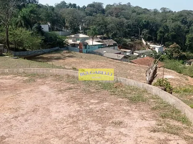 Terreno com 3200m², à venda, no bairro Ivoturucaia em Jundiaí