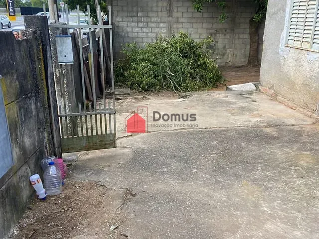 Terreno com 350m², à venda, no bairro Jardim Elvira Moreira em Pindamonhangaba