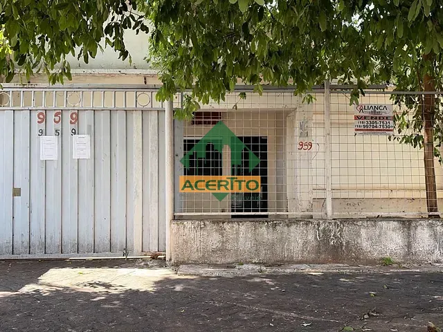 Terreno com 270m², à venda, no bairro Vila Bandeirantes em Araçatuba