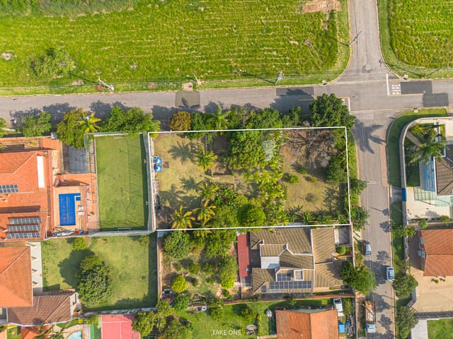 Foto do Terreno - Terreno residencial para venda em Bosque, 1,225m² | Lares e Andares Imóveis