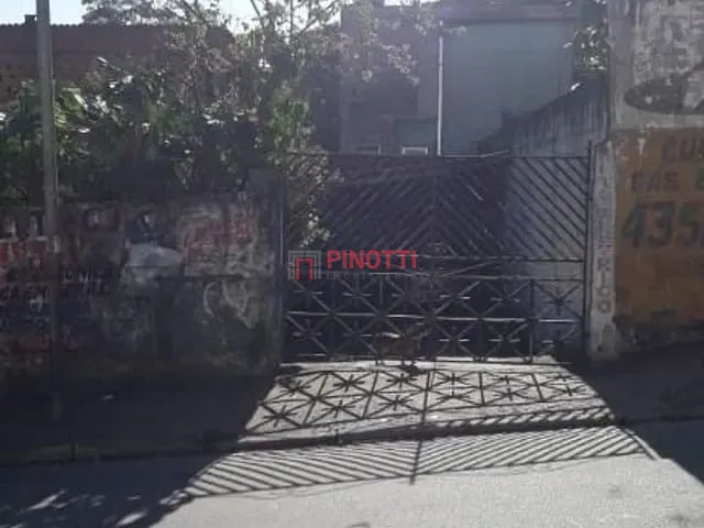Terreno à venda, no bairro Batistini em São Bernardo do Campo