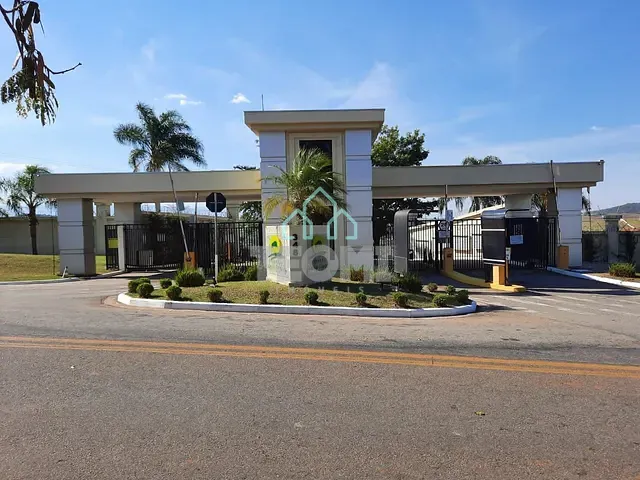 Terreno com 2000m², à venda, no bairro Chácara São Félix em Taubaté