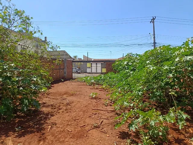 Terreno com 283m², para alugar, no bairro Centro em Sumaré