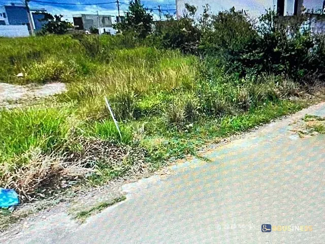 Terreno com 180m², à venda, no bairro Residencial Village em Campos dos Goytacazes