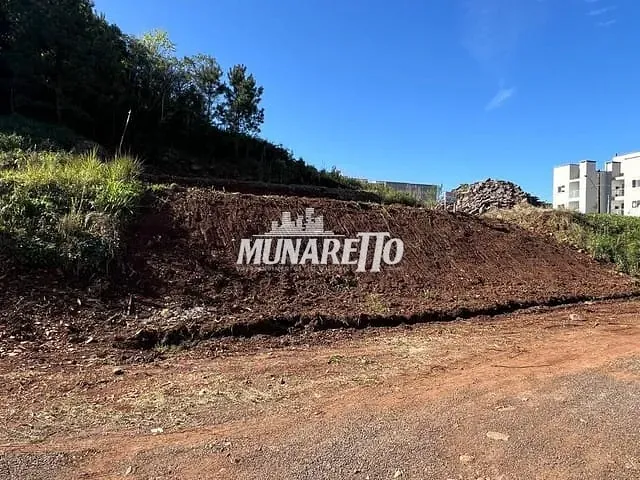 Terreno com 493m², à venda, no bairro Loteamento Naibo em Concórdia