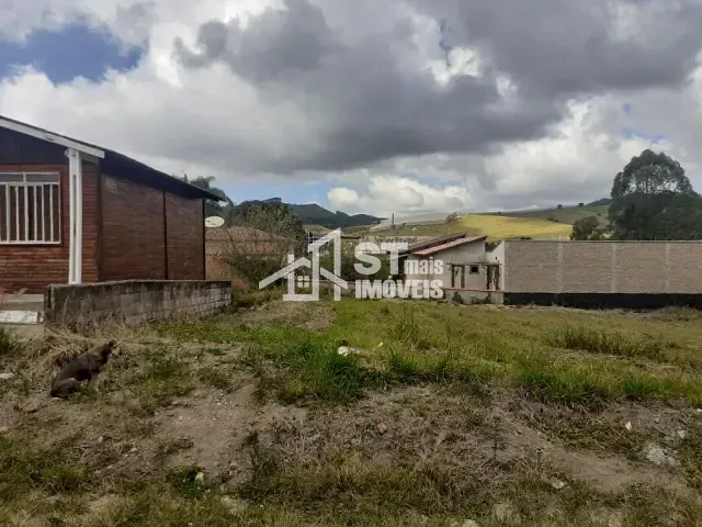 Terreno com 300m², à venda, no bairro Clube UVA em Andradas