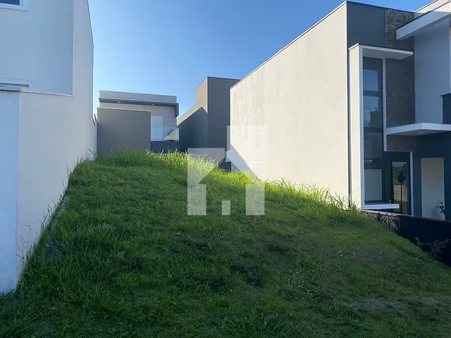 Terreno com 150m², à venda, no bairro Currupira em Jundiaí