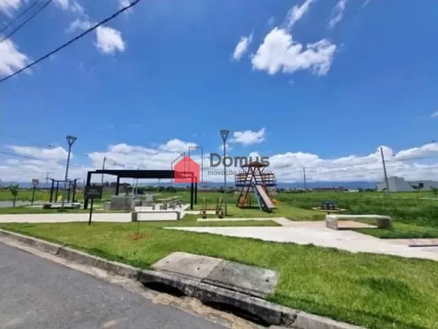 Terreno com 249m², à venda, no bairro Loteamento Industrial Água Preta em Pindamonhangaba