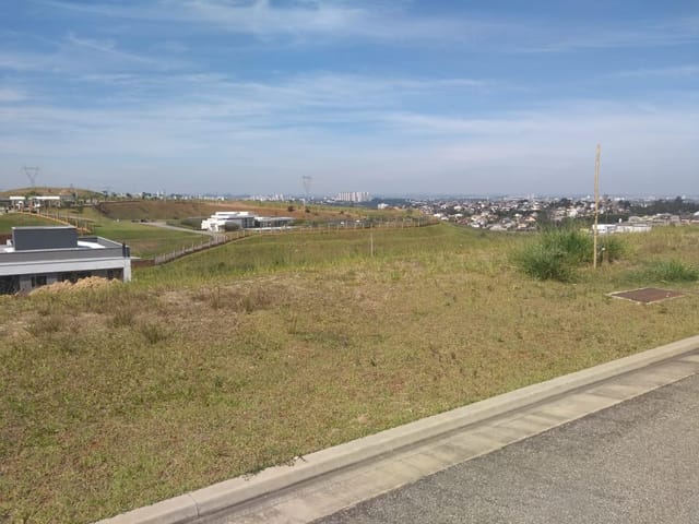 Terreno com 487m², à venda, no bairro Condomínio Residencial Alphaville em São José dos Campos