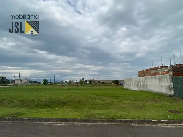 Terreno com 360m², à venda, no bairro Bella Vittá em Caçapava