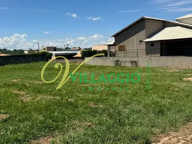 Terreno com 780m², à venda, no bairro Condomínio Terra da Barra em Mendonça