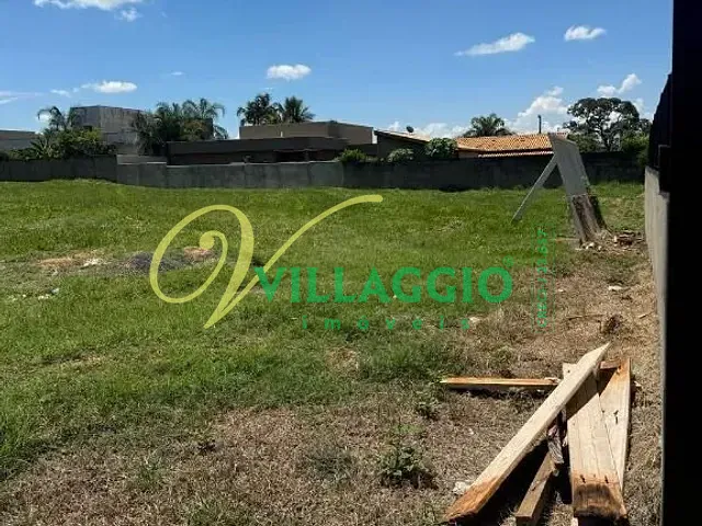 Terreno com 780m², à venda, no bairro Condomínio Terra da Barra em Mendonça