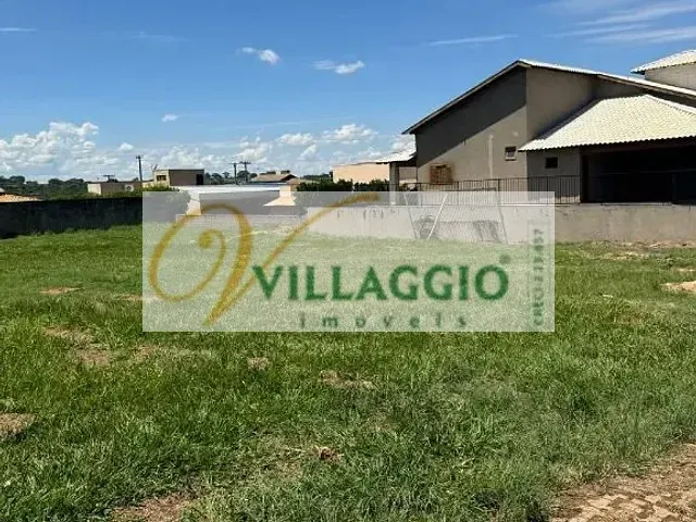 Terreno com 780m², à venda, no bairro Condomínio Terra da Barra em Mendonça