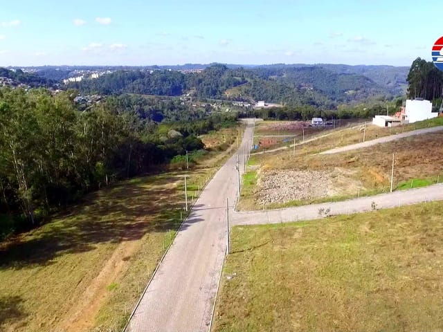 Terreno com 360m², à venda, no bairro Nossa Senhora das Graças em Caxias do Sul
