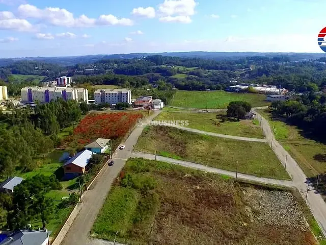 Terreno com 360m², à venda, no bairro Nossa Senhora das Graças em Caxias do Sul