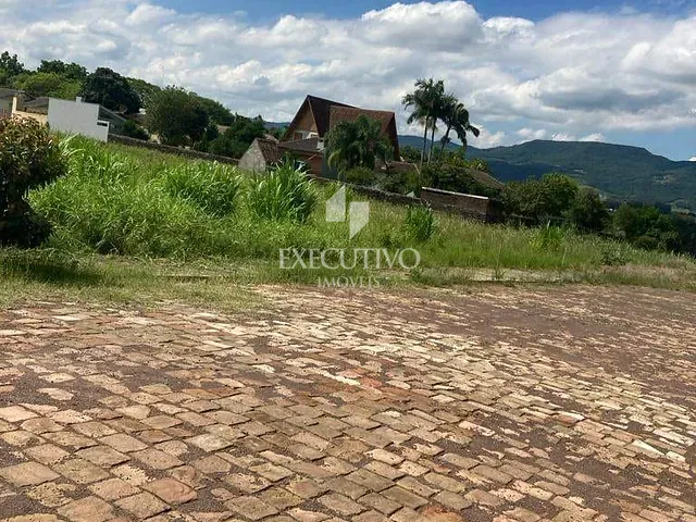 Terreno com 396m², à venda, no bairro Bairro São José em Arroio do Meio