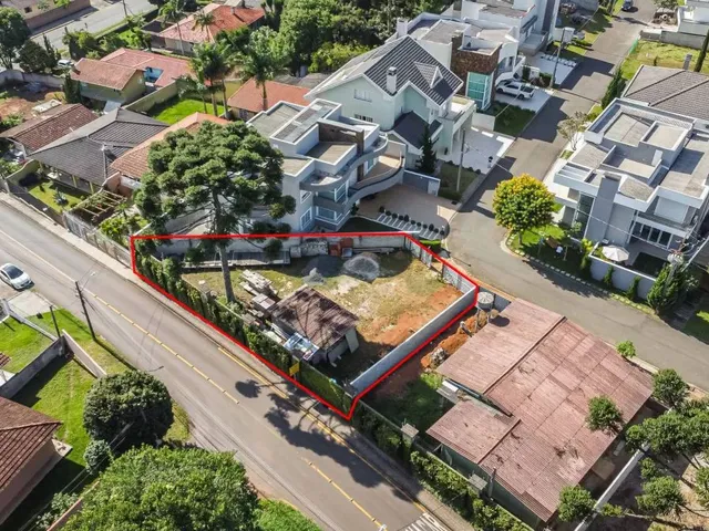 Terreno à venda, no bairro Santa Felicidade em Curitiba