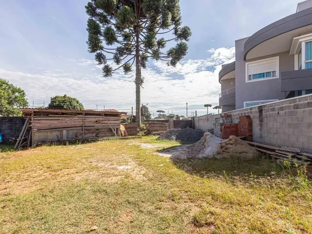 Terreno à venda, no bairro Santa Felicidade em Curitiba