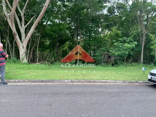 Terreno com 1300m², à venda, no bairro Tapanhão em Jambeiro