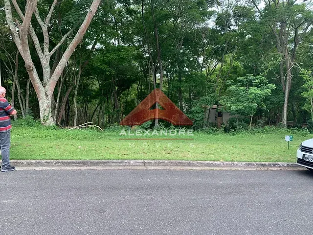 Terreno com 1300m², à venda, no bairro Tapanhão em Jambeiro