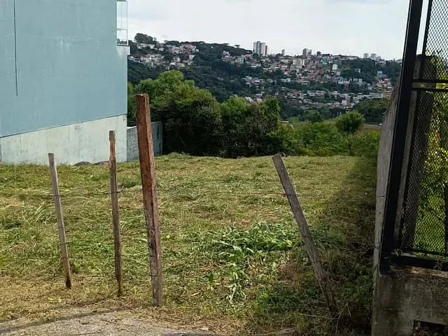 Terreno com 369m², à venda, no bairro São Luiz em Caxias do Sul