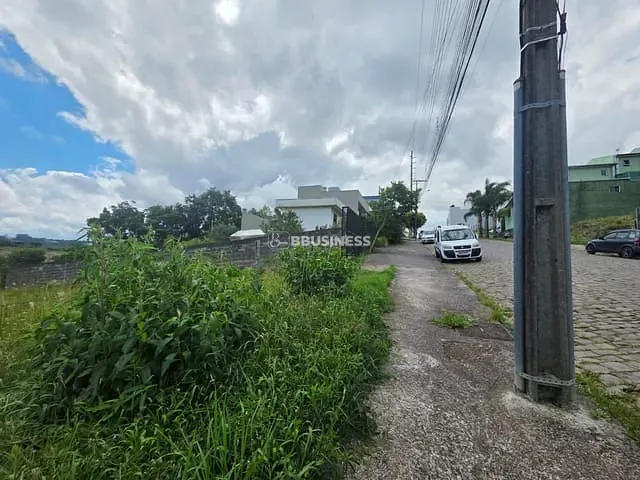 Terreno com 369m², à venda, no bairro São Luiz em Caxias do Sul