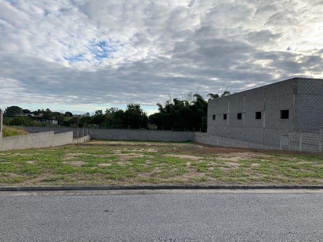 Terreno com 1200m², à venda, no bairro Flor do Vale em Tremembé