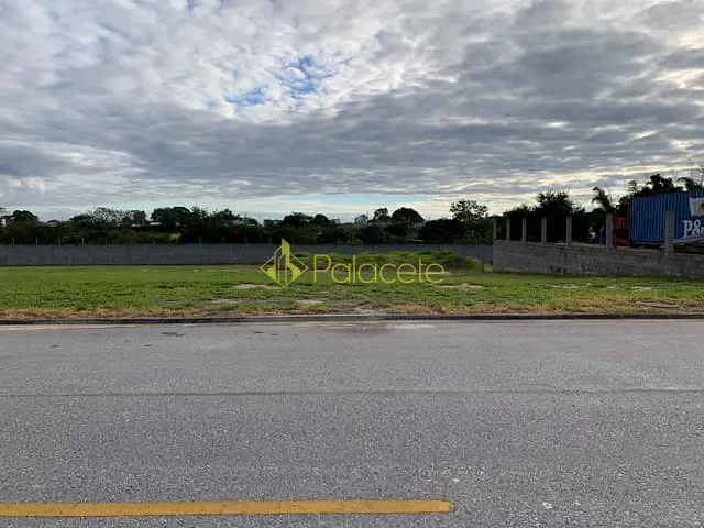 Terreno com 1200m², à venda, no bairro Flor do Vale em Tremembé