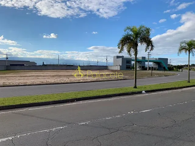 Terreno com 1200m², à venda, no bairro Flor do Vale em Tremembé