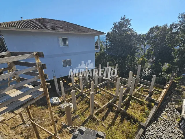 Terreno com 219m², à venda, no bairro CENTRO em Piratuba