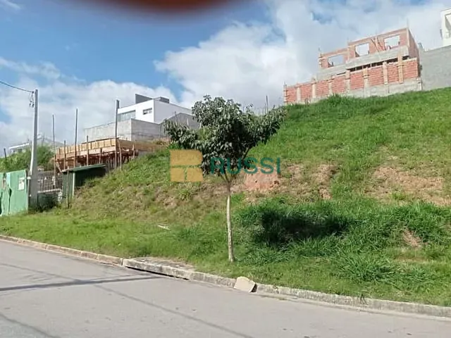 Terreno com 377m², à venda, no bairro Condomínio Verana em São José dos Campos