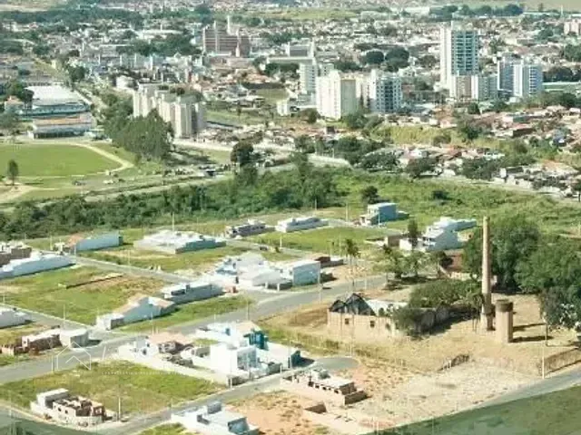 Terreno com 480m², à venda, no bairro Vila Bandeirantes em Caçapava