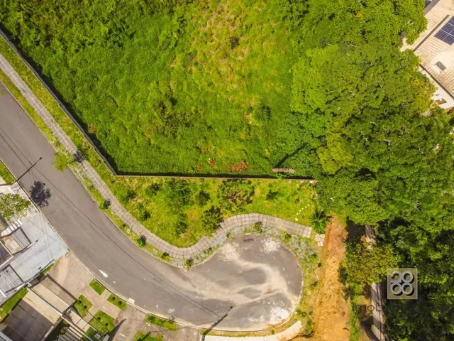 Terreno com 493m², à venda, no bairro Abranches em Curitiba