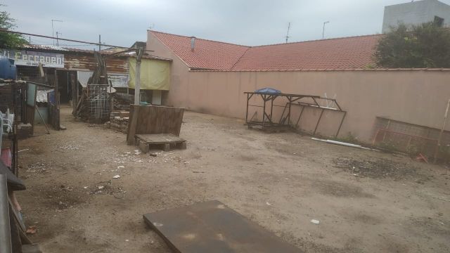 Terreno com 250m², à venda, no bairro Conjunto Residencial Araretama em Pindamonhangaba