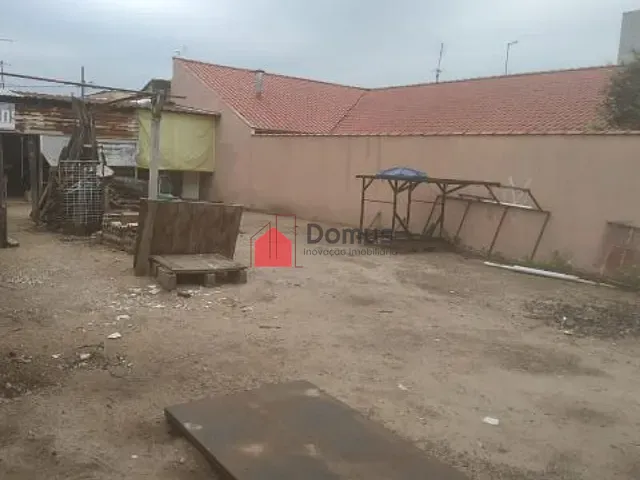 Terreno com 250m², à venda, no bairro Conjunto Residencial Araretama em Pindamonhangaba