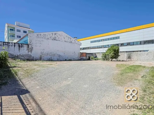 Terreno com 375m², à venda, no bairro Afonso Pena em São José Dos Pinhais