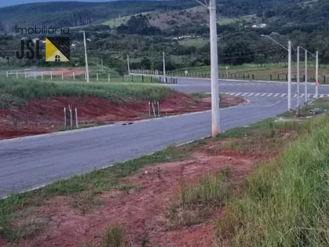 Terreno com 140m², à venda, no bairro Caçapava Velha em Caçapava