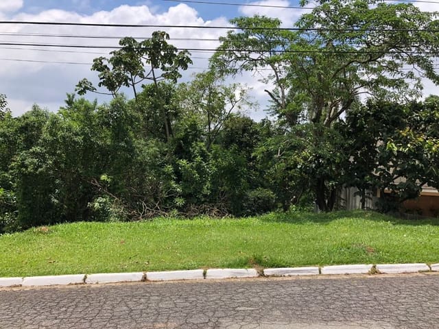 Terreno com 450m², à venda, no bairro Tarumã em Santana de Parnaíba