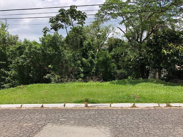 Terreno com 450m², à venda, no bairro Tarumã em Santana de Parnaíba