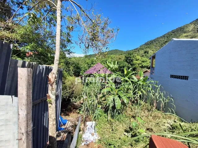 Terreno com 360m², à venda, no bairro Cidade Jardim em Caraguatatuba