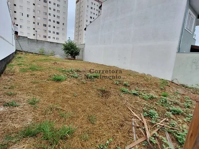Terreno com 250m², à venda, no bairro Loteamento Villa Branca em Jacareí