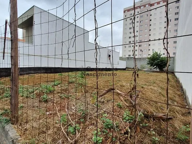 Terreno com 250m², à venda, no bairro Loteamento Villa Branca em Jacareí