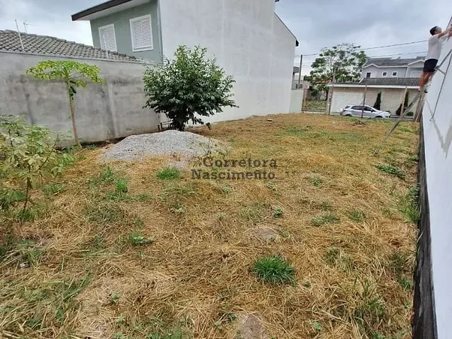 Terreno com 250m², à venda, no bairro Loteamento Villa Branca em Jacareí